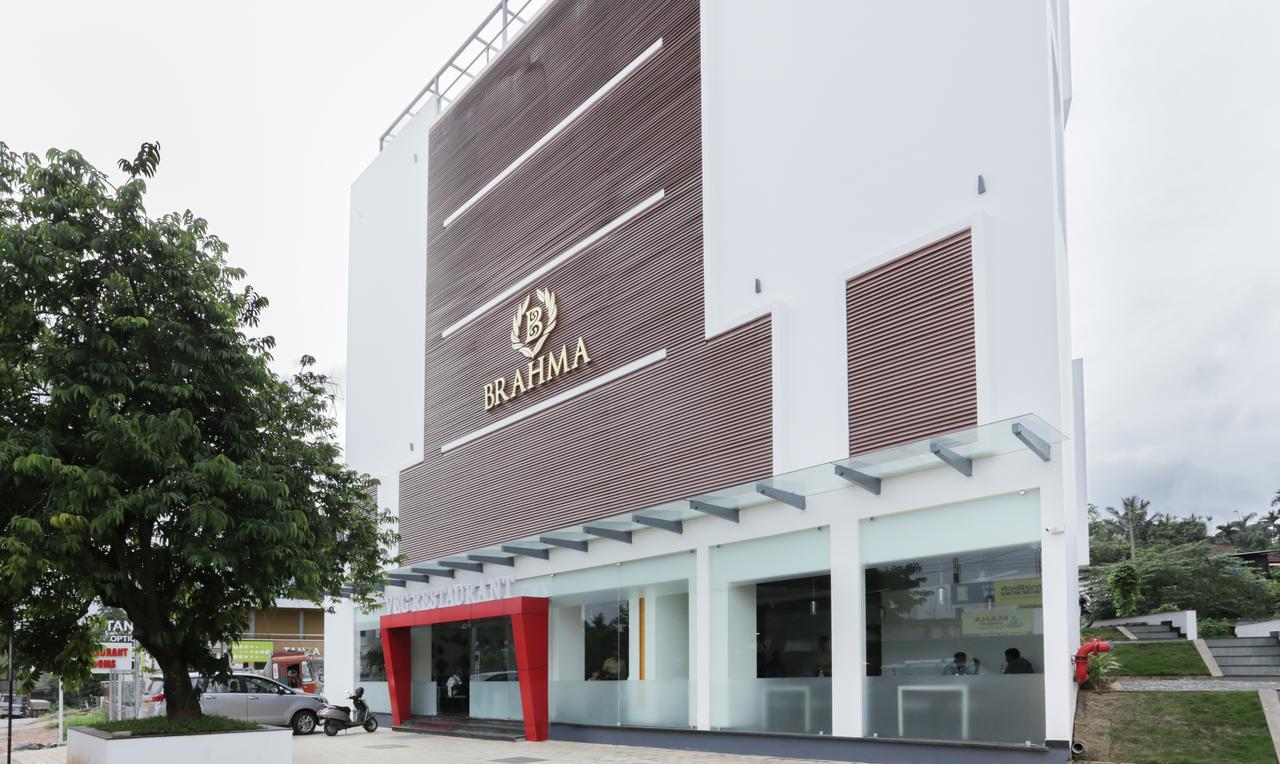 Brahma The Hotel Султан Батери Екстериор снимка