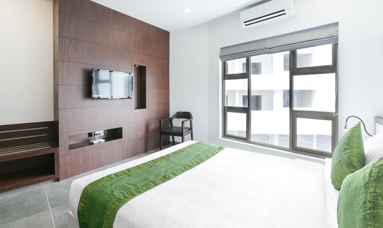 Brahma The Hotel Султан Батери Екстериор снимка